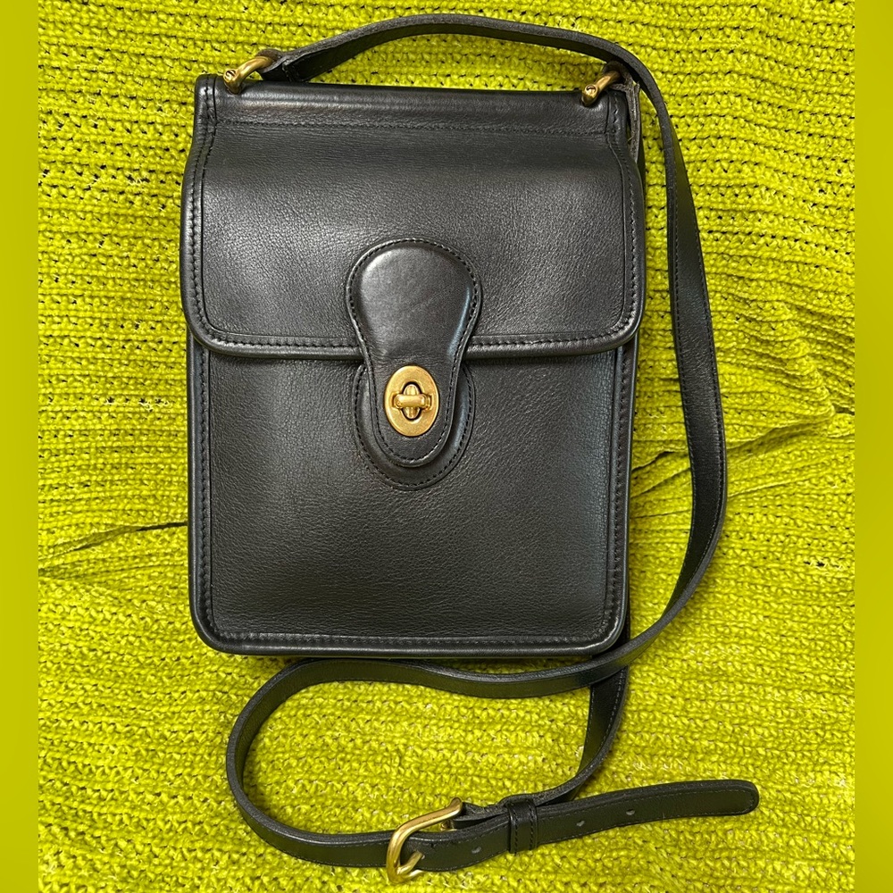 Vintage Coach Murphy Bag 9930 pristine condition no hangtag